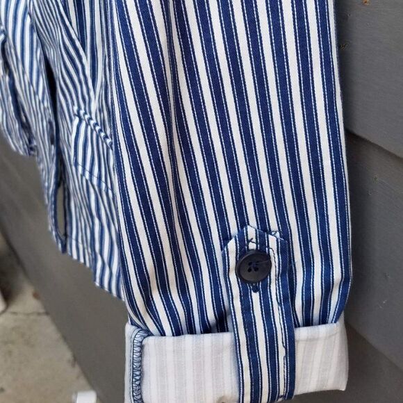 Tribal Blue and White Stripe Jacket w/Roll up Sleeves Size Medium - Picture 7 of 12
